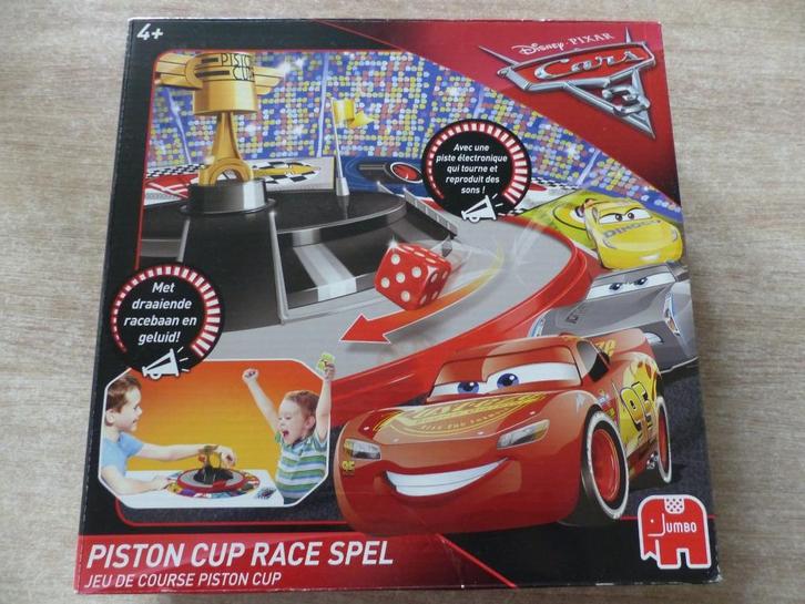 Cars: Piston cup race spel, Hobby en Vrije tijd, Gezelschapsspellen | Bordspellen, Zo goed als nieuw, Een of twee spelers, Drie of vier spelers
