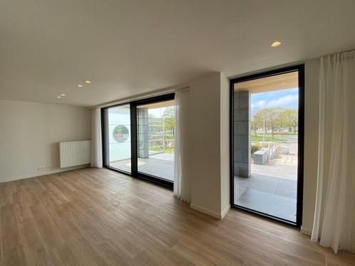 Appartement te huur in Oostende, Immo, Huizen te huur, Appartement, B