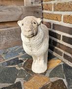 Tuinbeeld stenen schaap 32cm hoogte, Ophalen, Gebruikt, Steen, Dierenbeeld