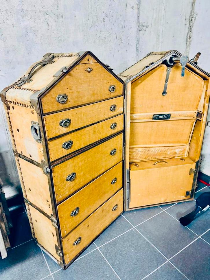 Wiltshire hutkoffer (scheepskist) met garderobe, Antiek en Kunst, Antiek | Woonaccessoires, Ophalen