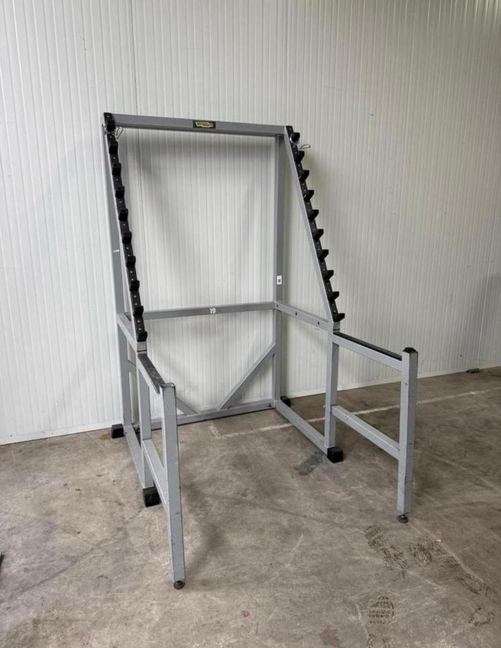 Technogym Isotonic Squatrek / Halfrack / machine, Sports & Fitness, Équipement de fitness, Utilisé, Autres types, Bras, Jambes