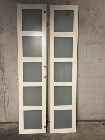 Ikea collectie : Deuren Bergsbo wit/mat glas beschikbaar voor biedingen