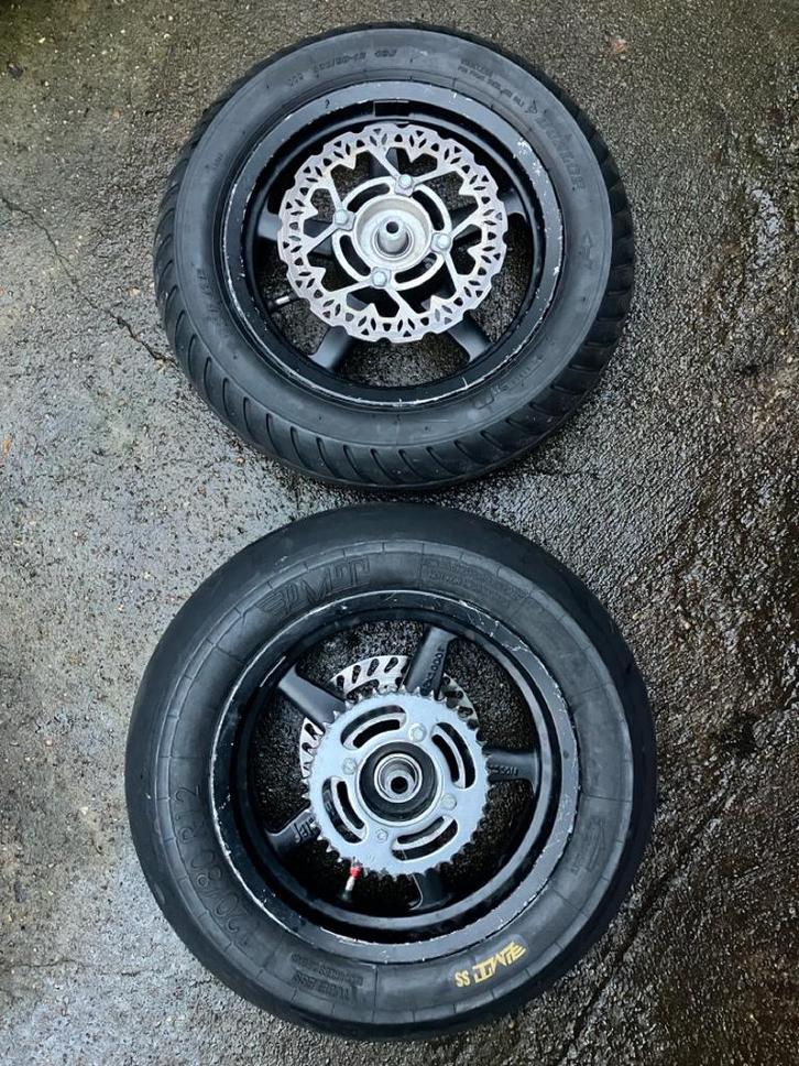 Roue supermotard 65 yz, Vélos & Vélomoteurs, Pièces de cyclomoteur | Général, Autres types, Enlèvement ou Envoi