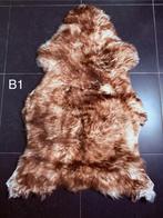 Beaucoup ! Peaux de mouton XXXL brunes et blanches !, Enlèvement ou Envoi, Neuf