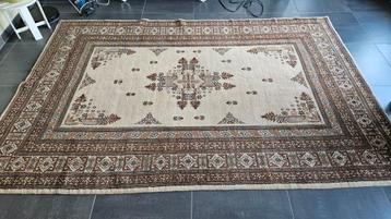 Tapijt 200x300 beschikbaar voor biedingen