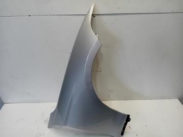 SPATBORD RECHTS VOOR BMW 1 serie (F20) (01-2010/06-2019) beschikbaar voor biedingen