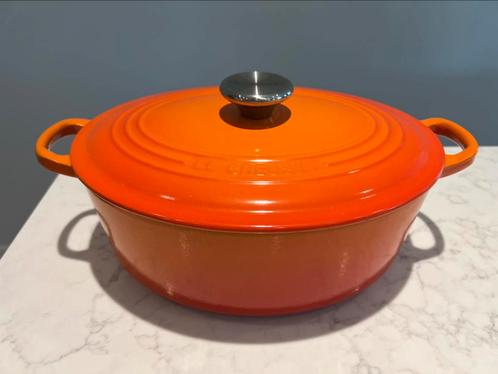 Le Creuset ovaal 27 cm in goede staat, Huis en Inrichting, Keuken | Potten en Pannen, Gebruikt, Koekenpan of Braadpan, Gietijzer