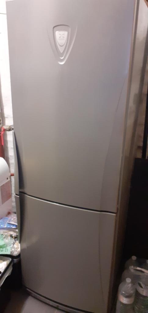 SUPER FRIGO ET CONGEL, Electroménager, Réfrigérateurs & Frigos, Comme neuf, Avec compartiment congélateur, 75 à 100 litres, 160 cm ou plus