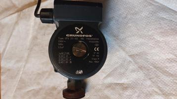 Grundfos circulatiepomp met 3 snelheden.  beschikbaar voor biedingen