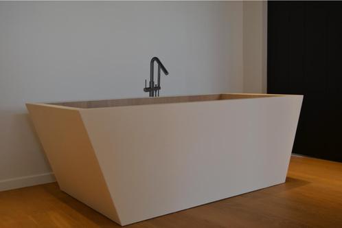 Nieuw en uniek houten bad, Doe-het-zelf en Bouw, Sanitair, Nieuw, Bad, Ophalen