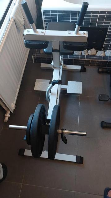 Material de musculation pour mollets.  beschikbaar voor biedingen