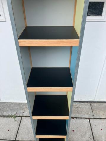 Armoire Kewlox, Enlèvement, Utilisé
