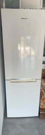 Frigo et réfrigérateur Samsung, Elektronische apparatuur, Koelkasten en IJskasten, Ophalen, Nieuw, Met vriesvak