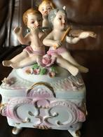 Vintage porseleinen bonbon potje met musicerende engelen, Antiek en Kunst, Antiek | Porselein, Ophalen of Verzenden