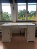 Bureau Ikea LIATORP, Huis en Inrichting, Ophalen, Zo goed als nieuw, Bureau