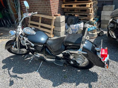 Suziki intruder VL800. Perfecte staat, zwart met 2 tassen, Motoren, Motoren | Suzuki, Chopper, meer dan 35 kW, Ophalen