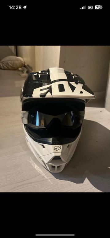 Fox crosshelm beschikbaar voor biedingen