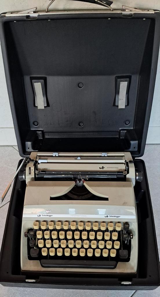 Typemachine Scheidegger, Diversen, Typemachines, Gebruikt, Ophalen