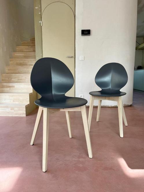 6 Calligaris Basil stoelen voor 297 EUR, Huis en Inrichting, Stoelen, Zo goed als nieuw, Vijf, Zes of meer stoelen, Hout, Kunststof