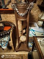 Jardinière ancienne, Enlèvement