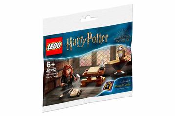 30392 Lego Harry Potter Hermelien's bureau beschikbaar voor biedingen