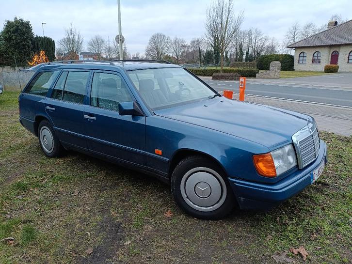 Voiture classique Mercedes S124 Break 200td, Autos, Mercedes-Benz, Particulier, Classe E, Verrouillage central, Barres de toit
