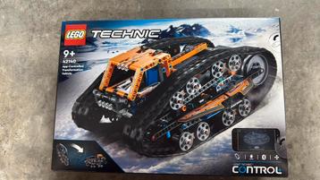 Nieuw LEGO technic 42140 transformatievoertuig beschikbaar voor biedingen