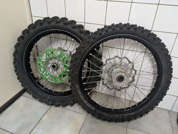 Kawasaki Kx kxf crossmotor wielen wielset 2023 achterwiel beschikbaar voor biedingen
