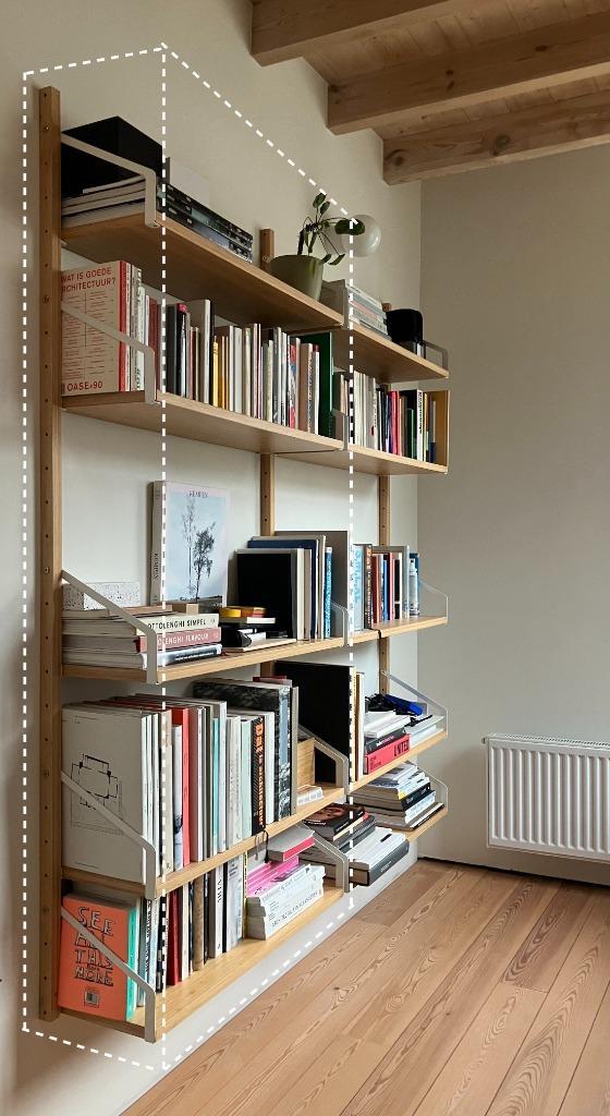 Wandrek Ikea Svalnas, Huis en Inrichting, Woonaccessoires | Wandplanken en Boekenplanken, Zo goed als nieuw, Ophalen