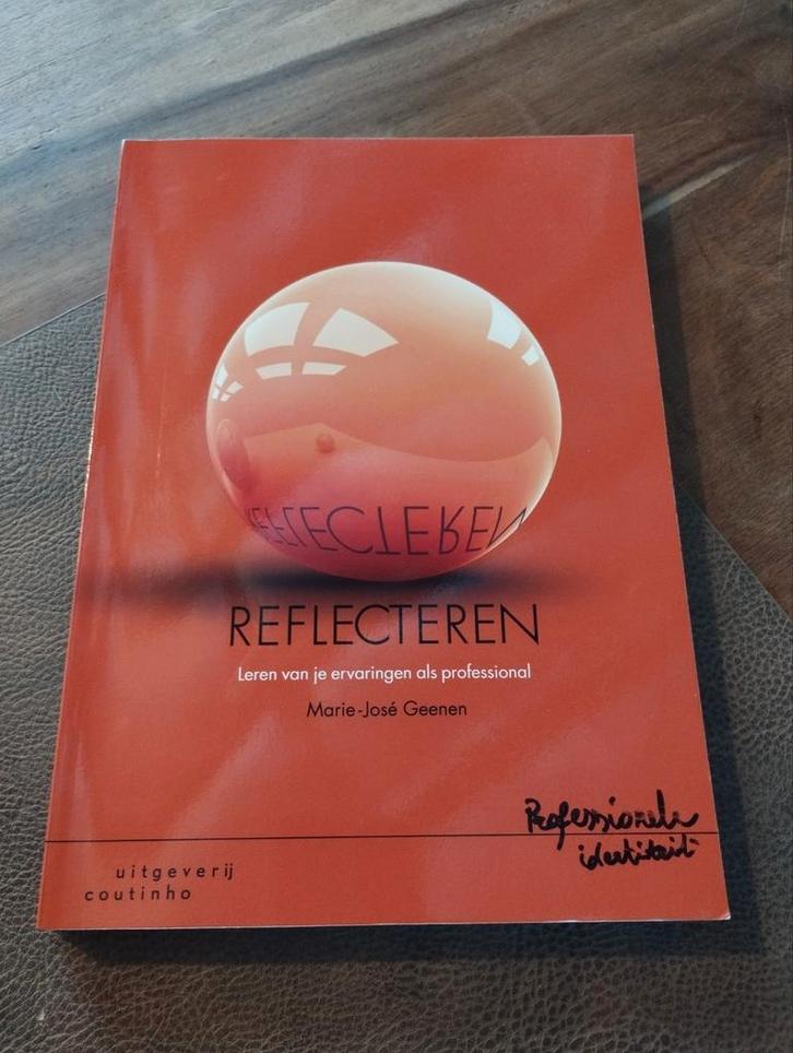 Marie-José Geenen - Reflecteren, Boeken, Politiek en Maatschappij, Zo goed als nieuw, Ophalen of Verzenden