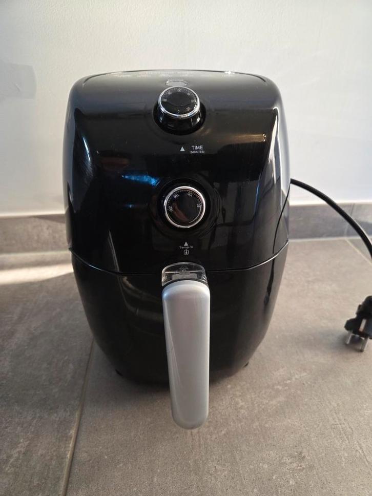 Airfryer Bestron AAF300 - 1,5l inhoud, Electroménager, Friteuses à air, Utilisé, Friteuse à air, Enlèvement ou Envoi