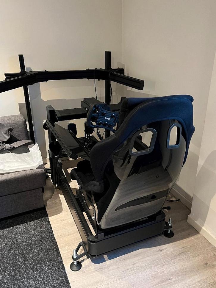 Simlab P1X Pro - incl. Custom EVO Kuipstoel en Seat Slider, Computers en Software, Joysticks, Zo goed als nieuw, Ophalen