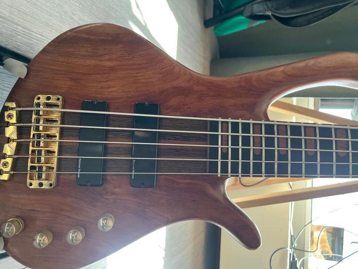 GMR Custom 5 String Bass, Muziek en Instrumenten, Snaarinstrumenten | Gitaren | Bas, Gebruikt, Elektrisch, 5-snarig, Ophalen of Verzenden