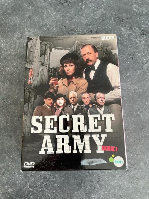 DVD | Secret Army Serie 1, CD & DVD, DVD | TV & Séries télévisées, Comme neuf, Action et Aventure, Coffret, À partir de 12 ans