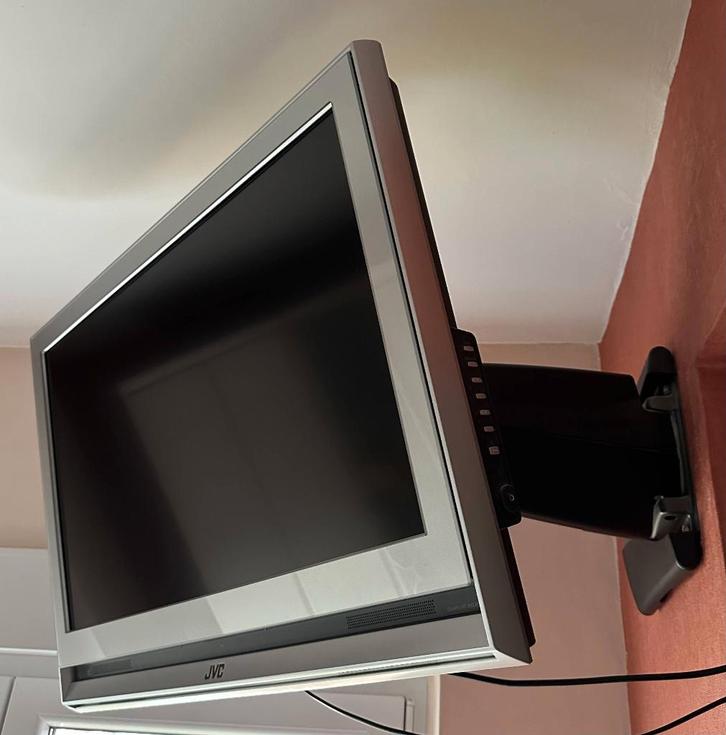 Ensemble TV JVC 32" + support mural Vogel's + Proximus, Audio, Tv en Foto, Televisies, LCD, Ophalen