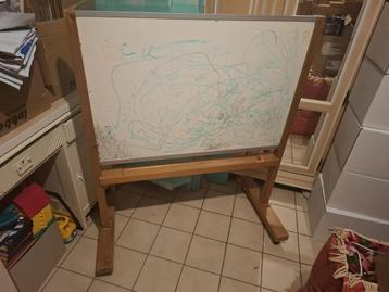 whiteboard schoolbord / tekenbord beschikbaar voor biedingen