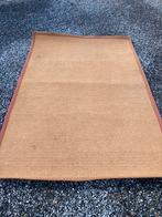 Tapis couleur paille, Maison & Meubles, Ameublement | Tapis & Moquettes, Comme neuf