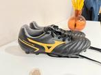Mizuno voetbalschoenen 37, Ophalen, Zo goed als nieuw