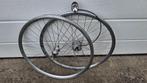 Goede 28 wielset 6/7 achterwiel + 3 watt naafdynamo voorwiel, Fietsen en Brommers, Ophalen, Zo goed als nieuw, Wiel, Shimano