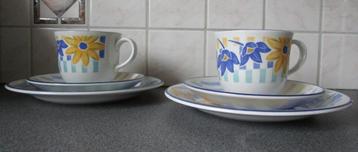 Klein vintage koffieservies Staffordshire Tableware  beschikbaar voor biedingen