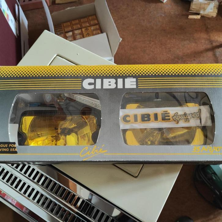 Projecteurs longue portée Cibié jaunes kit neuf, Autos : Pièces & Accessoires, Éclairage, Neuf, Enlèvement