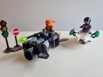 LEGO 5970- space police III: Freeze Ray Frenzy
