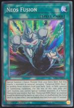 Yugioh Neos Fusion Super Rare SAST-EN060, Hobby & Loisirs créatifs, Foil, Cartes en vrac, Enlèvement ou Envoi, Neuf