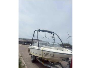 Bayliner - 2005 - 175 BR Hors-bord avec remorque, Utilisé, Autres carburants