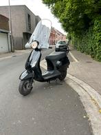 A klasse brommer toscana look scooter, Fietsen en Brommers, Brommers | Vespa, Ophalen of Verzenden