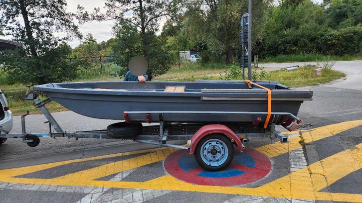 Boot met trailer (inclusief motor), Watersport en Boten, Motorboten en Motorjachten, Tot 6 meter, Buitenboordmotor, Minder dan 10 pk