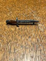 Vintage Belgique Dagger Knife Pin sweetheart, Verzenden