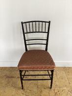 Chaise Napoleon 3, Enlèvement