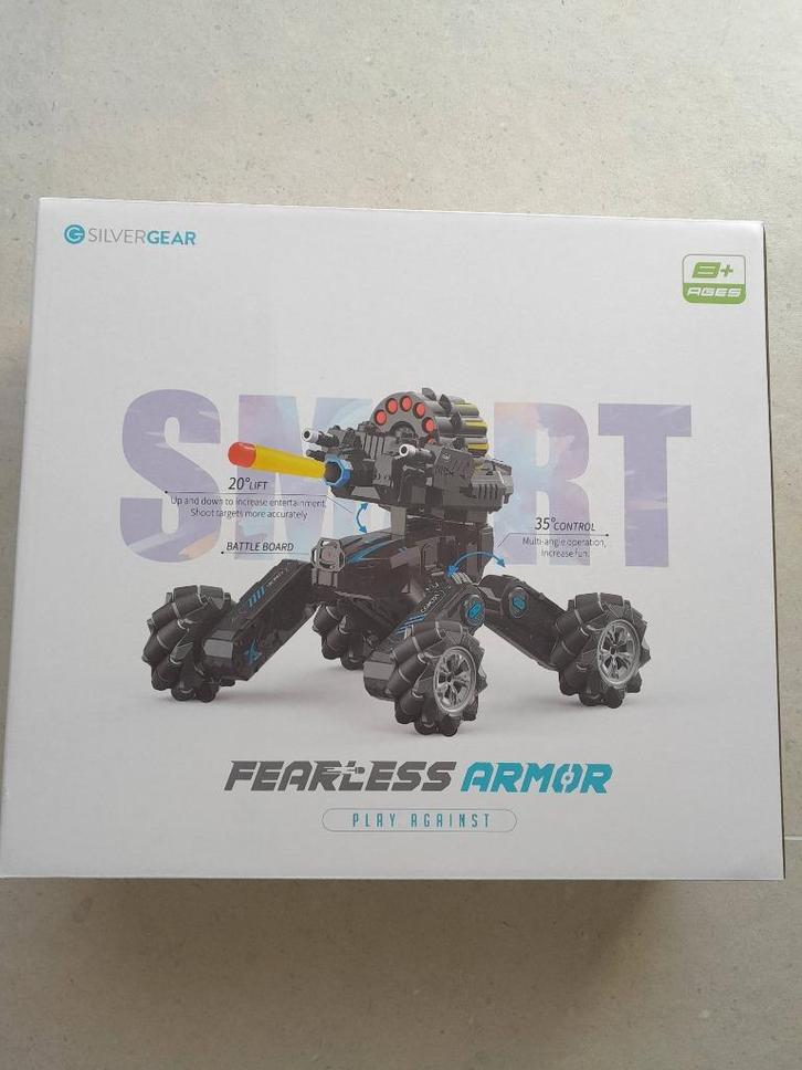 Fearless armor robot met afstandsbediening, Kinderen en Baby's, Speelgoed | Buiten | Accuvoertuigen, Zo goed als nieuw, Ophalen