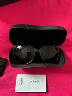 Chanel zonnebril zwart origineel ., Handtassen en Accessoires, Zonnebril, Zwart, Ophalen
